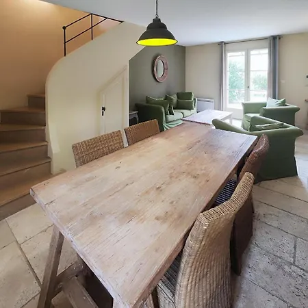 2 Bedroom Stunning In Laurent De La Ca